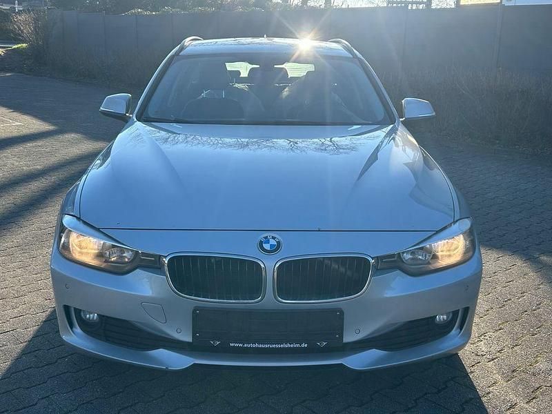Gebraucht BMW 320 Comfort Edition 184 PS (135 kW) 2012 Silber Kombi