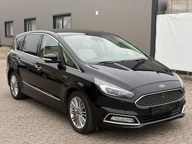 Gebraucht Ford S-MAX Vignale 209 PS (153 kW) 2017 Schwarz Van / Kleinbus