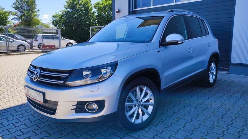 Reflexsilber Gebraucht 2016 VW Tiguan LOUNGE SUV | 16.800 € (Superpreis) - Bild 1/4