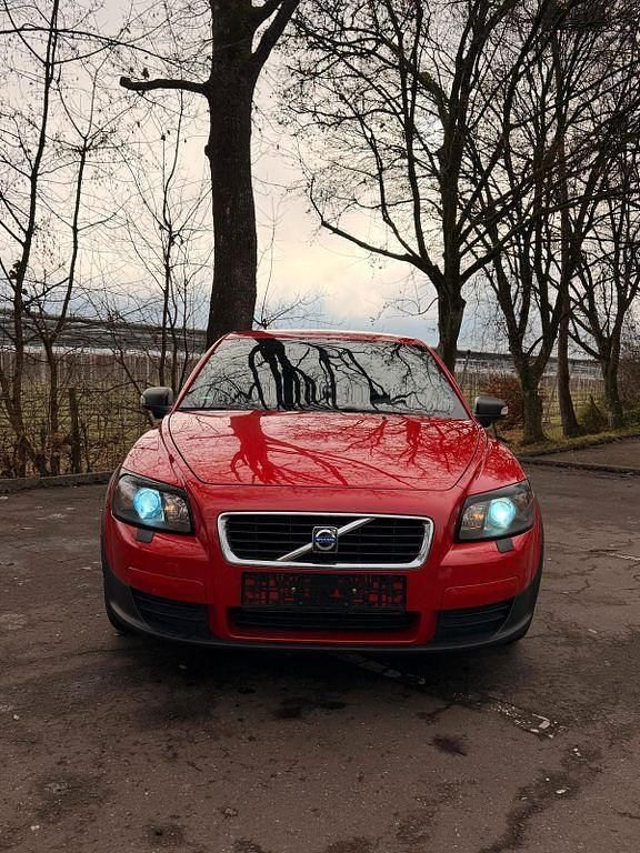 Gebraucht Volvo C30 109 PS (80 kW) 2007 Rot Kleinwagen