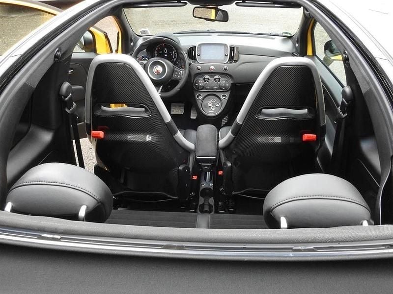 Gebraucht Abarth 595 Competizione 179 PS (131 kW) 2016 Gelb Cabrio