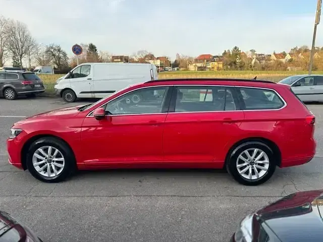 Gebraucht VW Passat Business 110 PS (80 kW) 2022 Andere Kombi