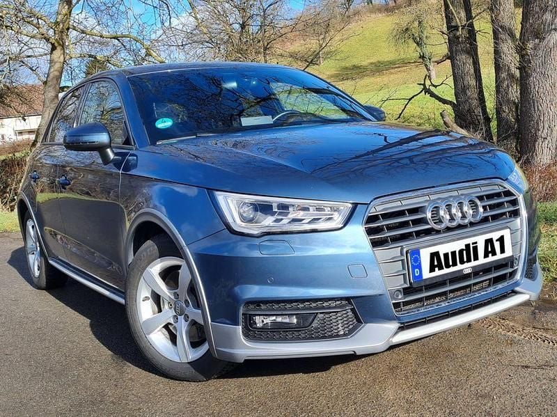Gebraucht Audi A1 Sportback Ambiente 150 PS (110 kW) 2017 Blau Kleinwagen