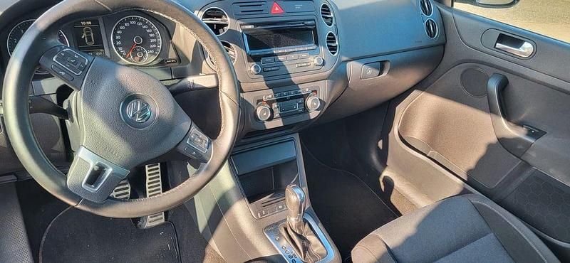 Gebraucht VW Golf Plus Cross Style 122 PS (89 kW) 2012 Silber Van / Kleinbus