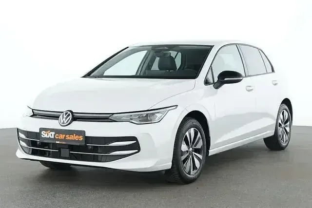 Gebraucht VW Golf VIII Goal 150 PS (110 kW) 2025 Weiß Limousine