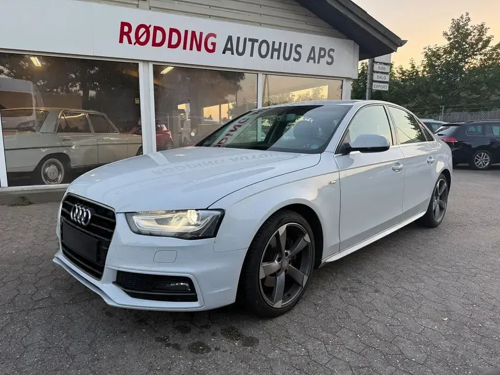 Gebraucht Audi A4 S-Line 150 PS (110 kW) 2013 Weiß Limousine