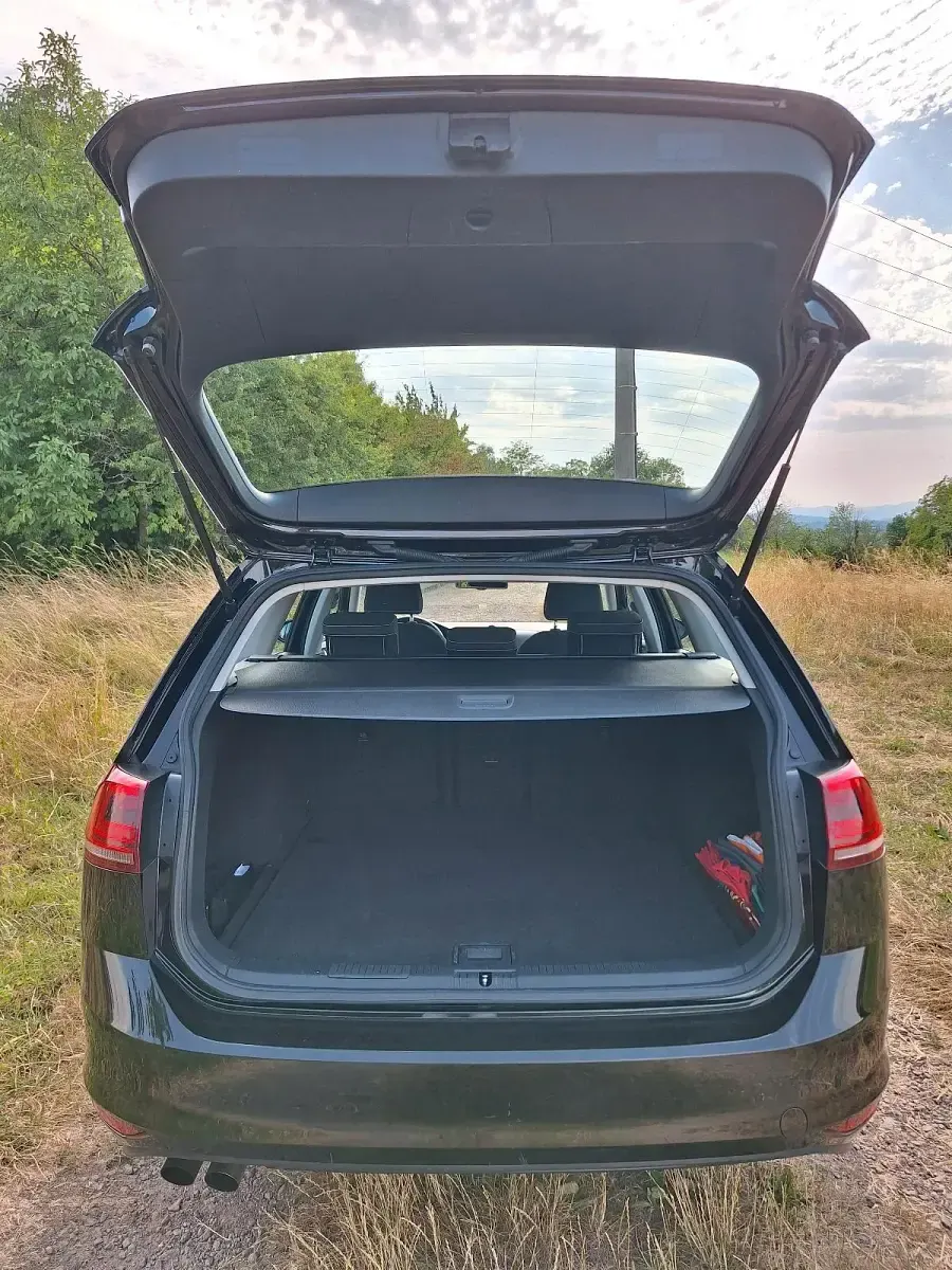 Gebraucht VW Golf VII Highline 140 PS (102 kW) 2014 Schwarz Kombi