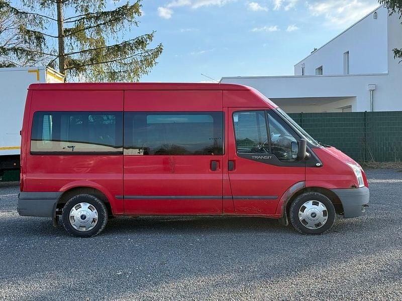 Gebraucht Ford Transit Trend 116 PS (85 kW) 2010 Rot Kombi