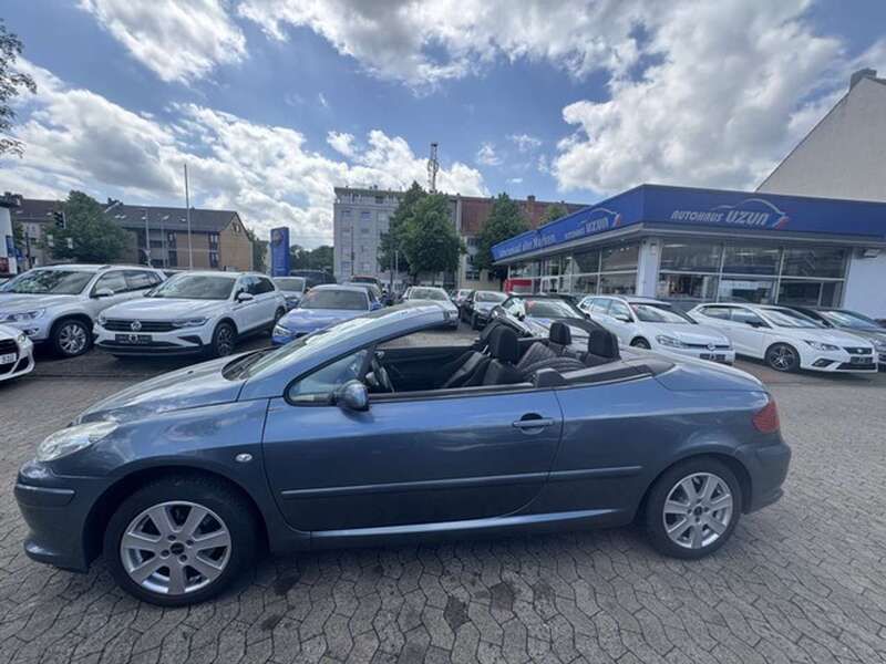 Grau Gebraucht 2006 Peugeot 307 CC Sport Cabrio | 2.990 € (Fairer Preis) - Bild 1/3