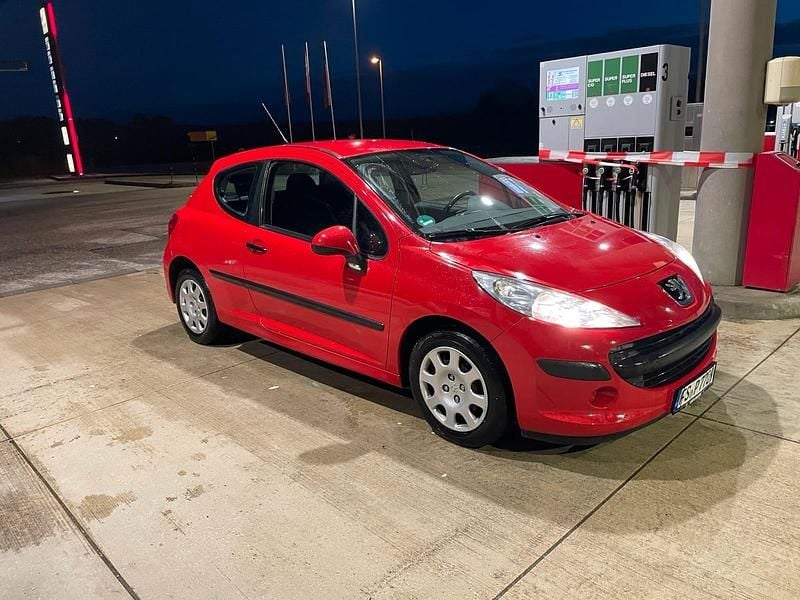 Gebraucht Peugeot 207 95 PS (69 kW) 2009 Kleinwagen