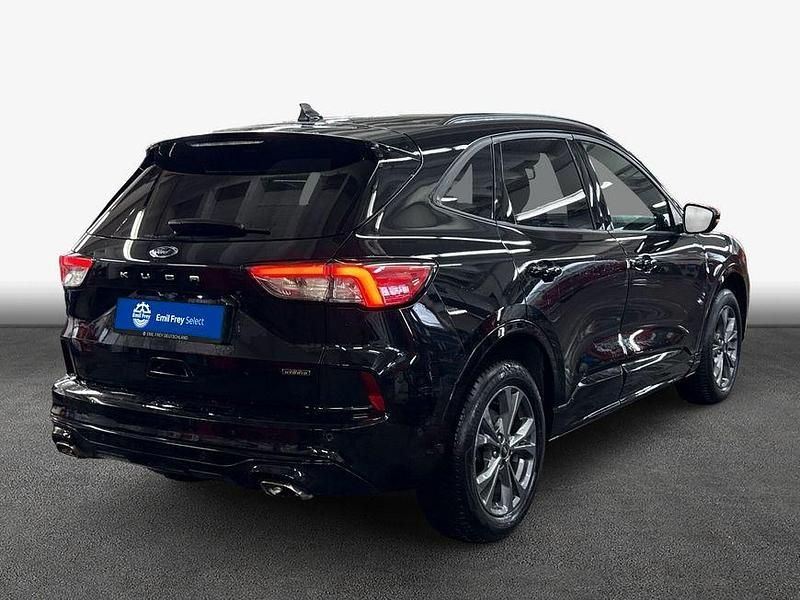Gebraucht Ford Kuga ST-Line 152 PS (111 kW) 2022 Schwarz SUV