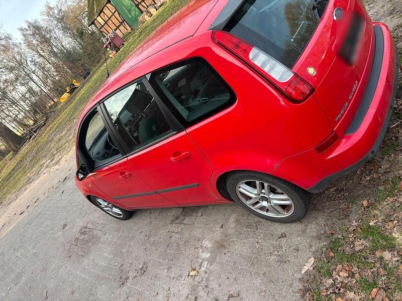 Gebraucht Ford Focus 101 PS (74 kW) 2005 Kombi