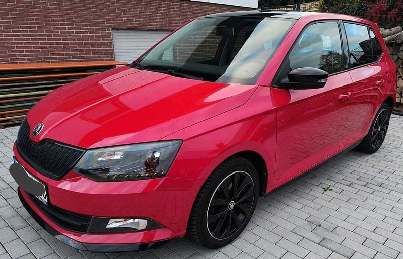 Rot Gebraucht 2016 Skoda Fabia Monte Carlo Kleinwagen | 9.000 € (Guter Preis) - Bild 1/4