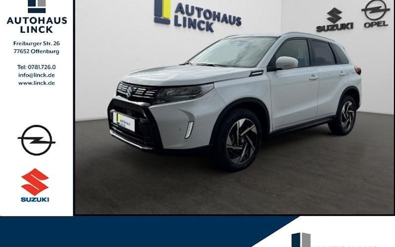 Neu Suzuki Vitara Comfort+ 116 PS (85 kW) 2025 Farbe: weiss SUV