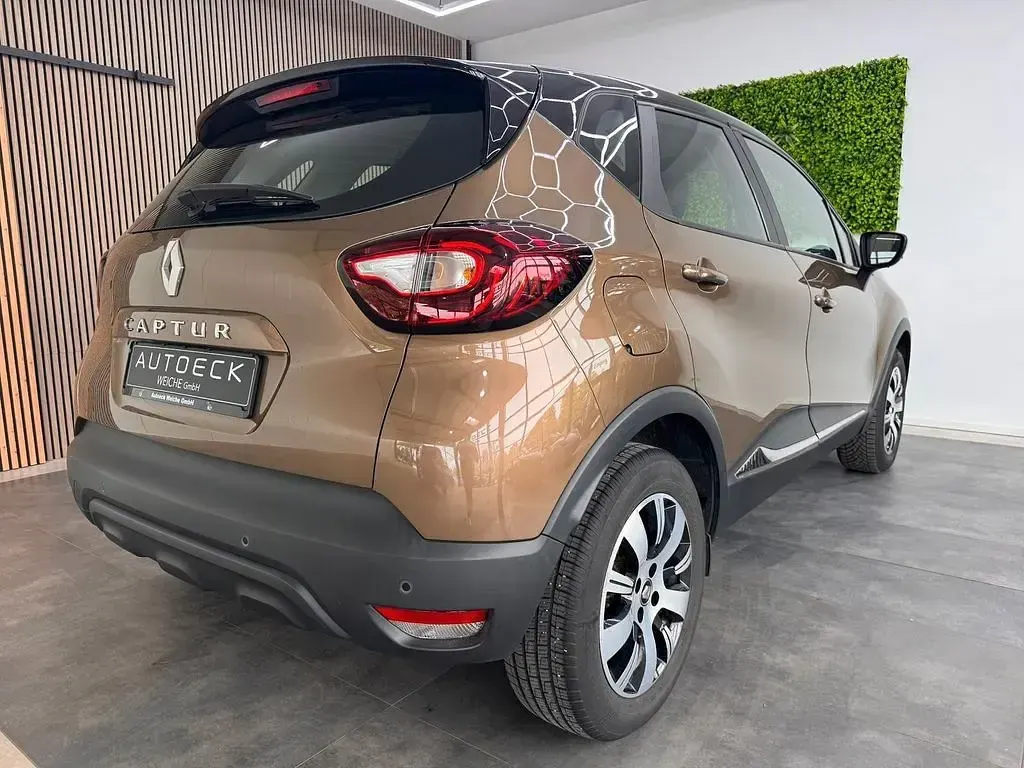 Gebraucht Renault Captur LIMITED 90 PS (66 kW) 2019 Beige SUV