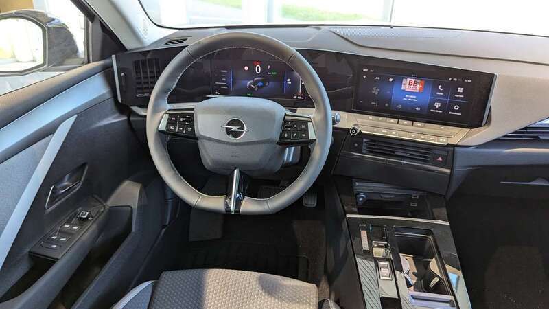 Gebraucht Opel Astra 114 kW (156 PS) 2024 Kristall silber Kombi