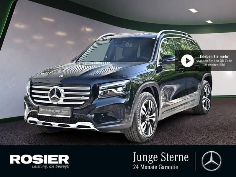 Schwarz / nachtschwarz Gebraucht 2023 Mercedes GLB250 Advanced Plus SUV | 42.990 € (Superpreis) - Bild 1/4