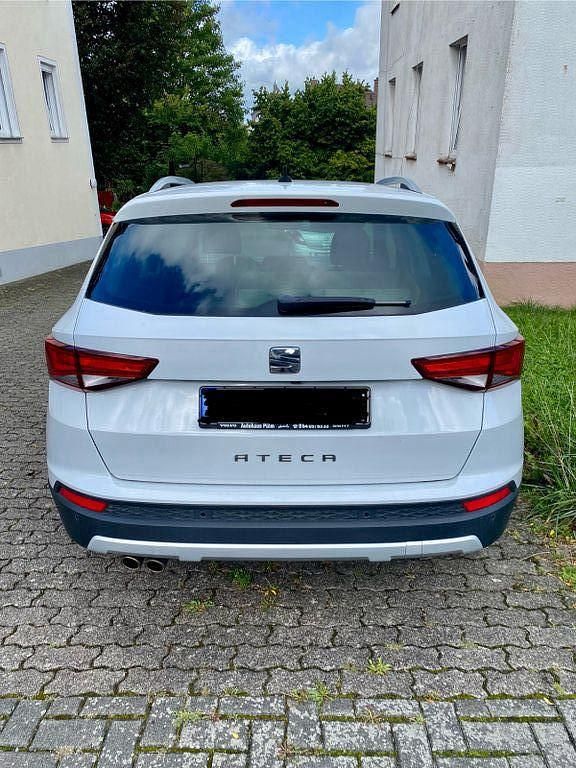 Weiß Gebraucht 2018 Seat Ateca XCELLENCE SUV | 15.800 € (Fairer Preis) - Bild 1/4
