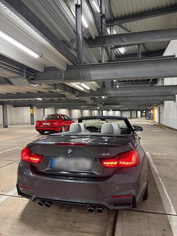 Gebraucht BMW M4 Cabriolet Shadowline 431 PS (317 kW) 2014 Grau Cabrio