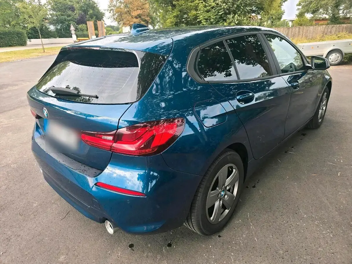 Gebraucht BMW 118 Advantage 150 PS (110 kW) 2020 Blau Limousine
