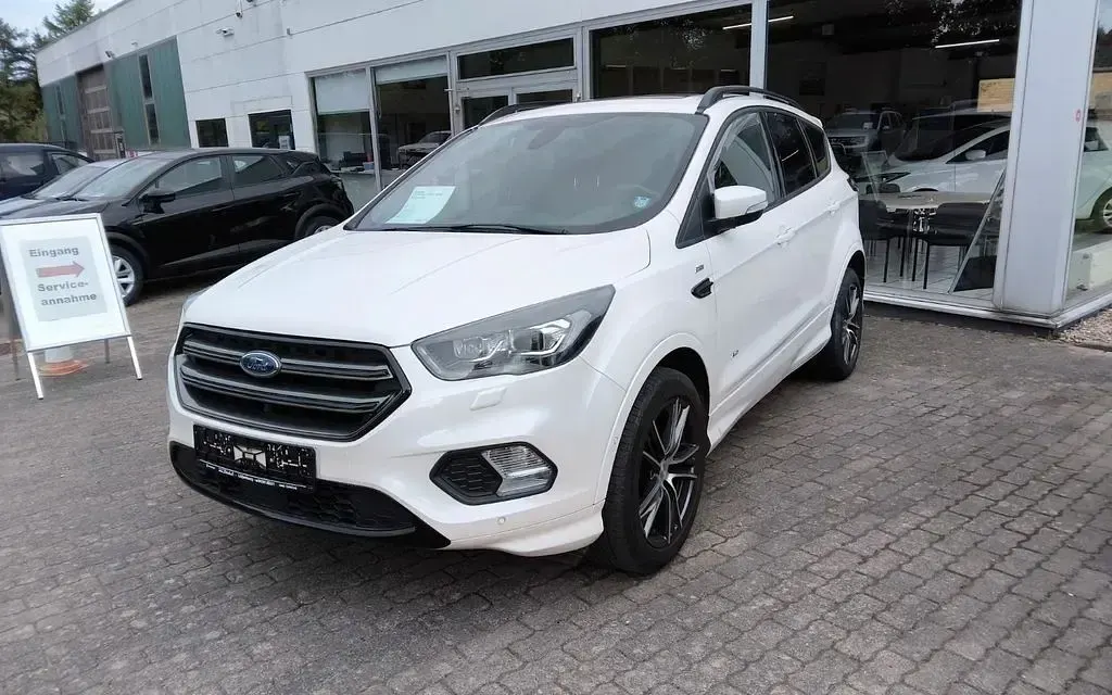 Gebraucht Ford Kuga ST-Line 182 PS (133 kW) 2017 Weiß SUV