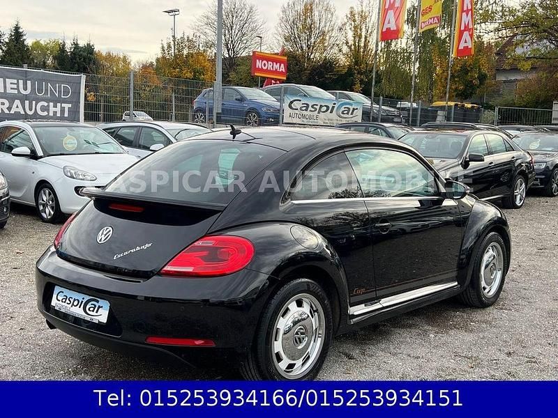 Gebraucht VW Beetle Cup 105 PS (77 kW) 2014 Schwarz Kleinwagen
