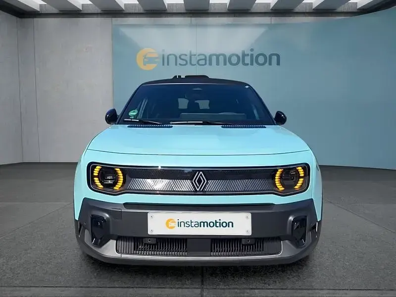 Neu Renault 4 E-Tech 110 kW (150 PS) 2026 Grün SUV