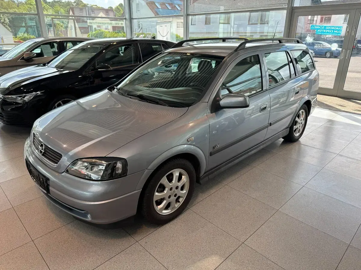 Gebraucht Opel Astra Enjoy 101 PS (74 kW) 2003 Grau Kombi