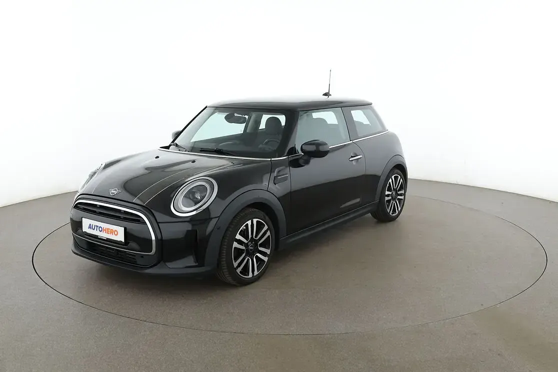 Gebraucht Mini Cooper Classic 136 PS (100 kW) 2021 Kleinwagen