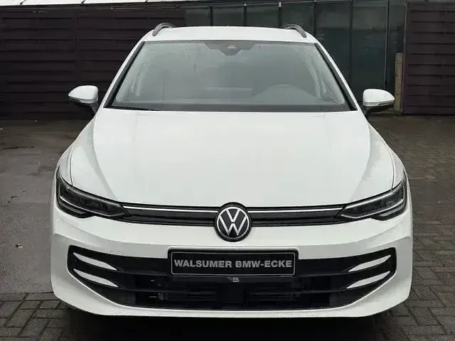 Gebraucht VW Golf VIII Life 116 PS (85 kW) 2024 Andere Kombi