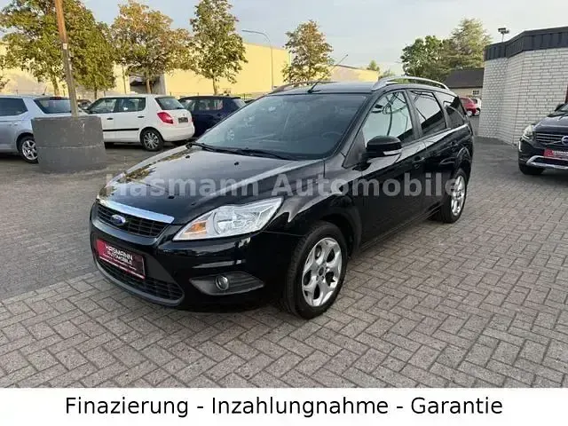Gebraucht Ford Focus Titanium 101 PS (74 kW) 2010 Silber Limousine