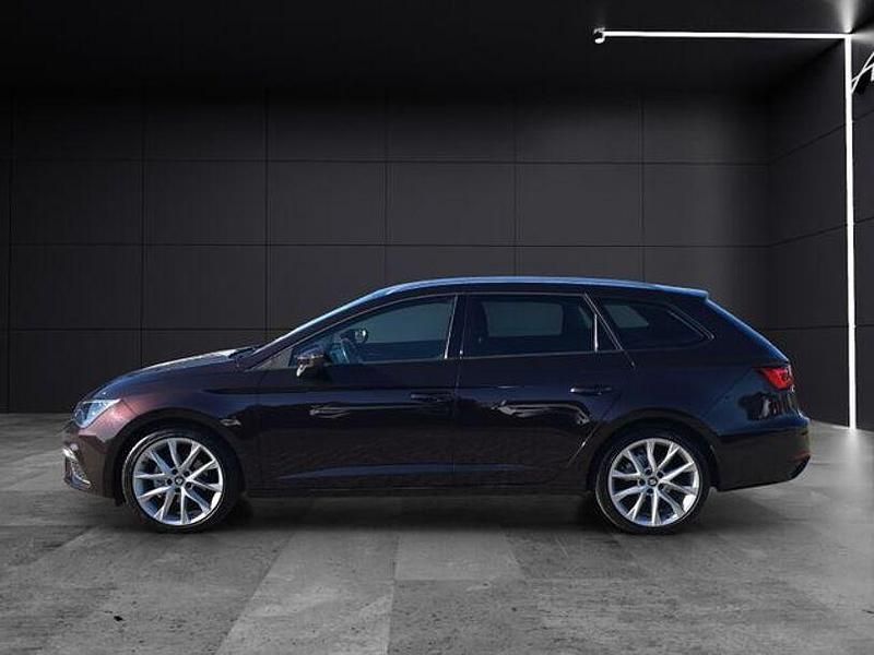 Gebraucht Seat Leon 2018 Violett Limousine