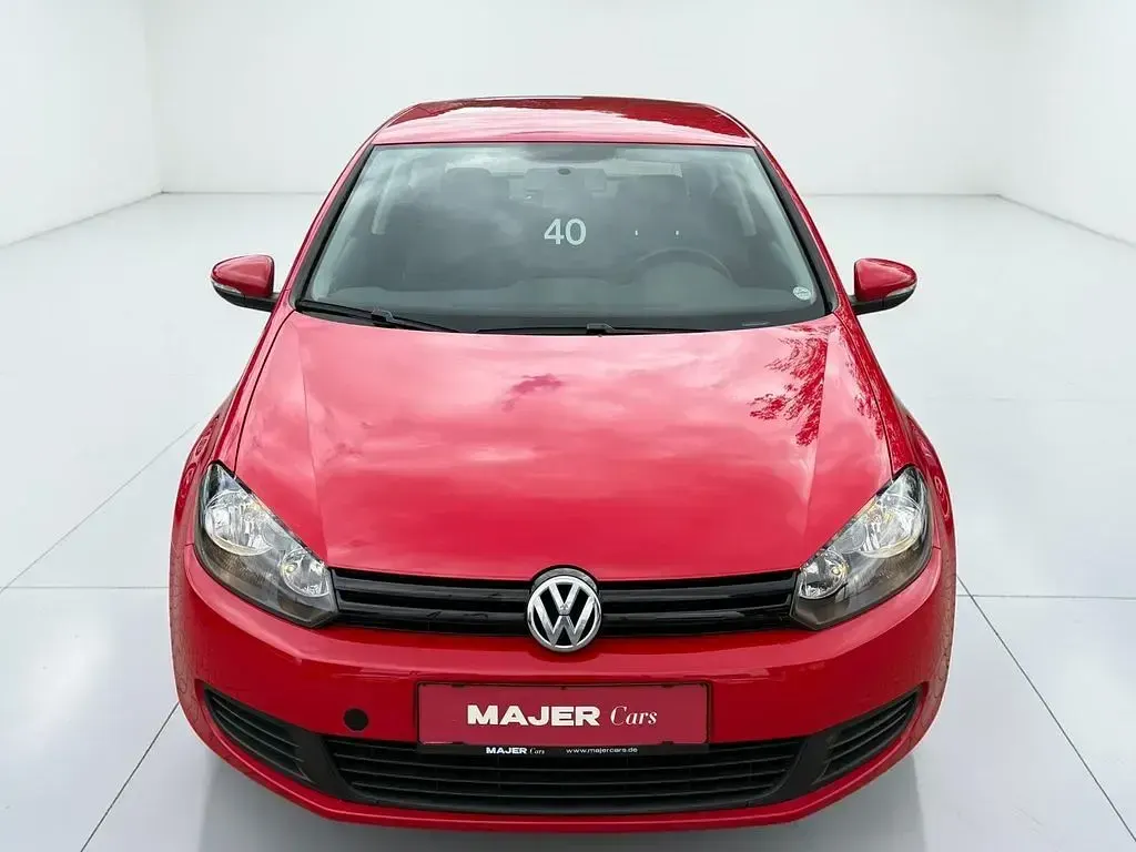 Gebraucht VW Golf VI Trendline 80 PS (58 kW) 2010 Rot Kleinwagen