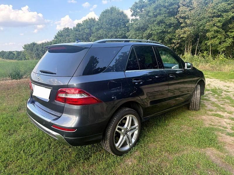 Gebraucht Mercedes ML350 AMG 306 PS (225 kW) 2014 Grau SUV