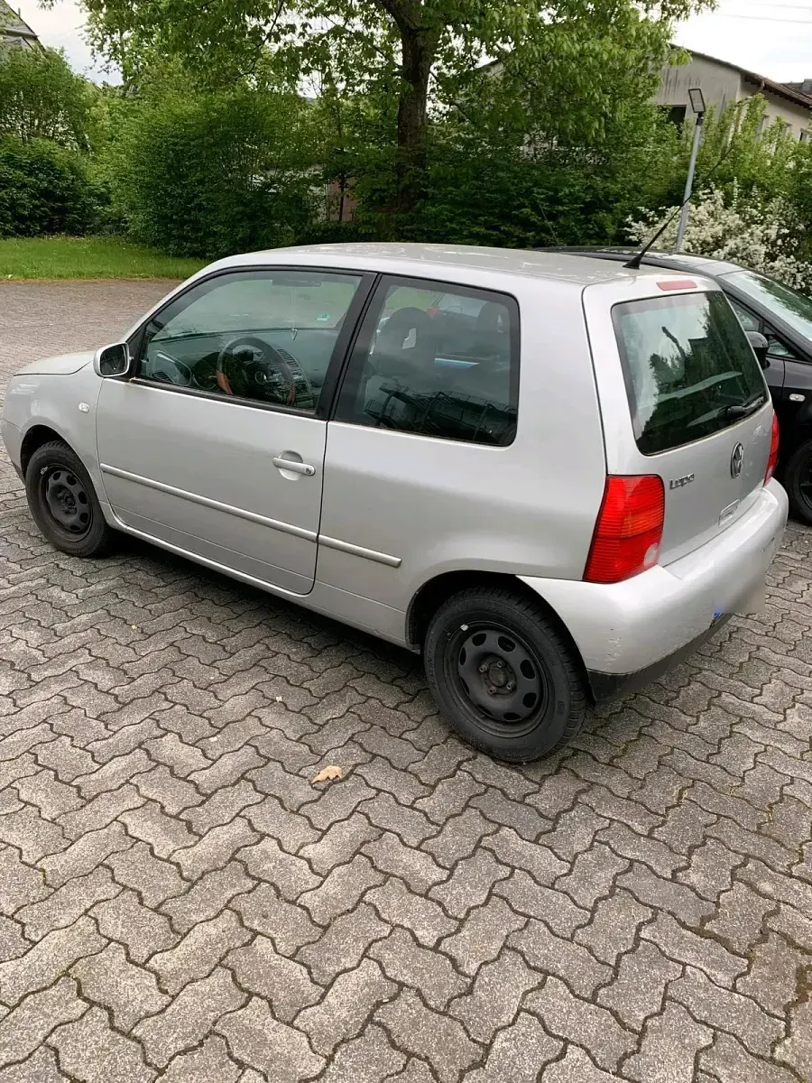 Gebraucht VW Lupo 50 PS (36 kW) 2001 Silber Kleinwagen