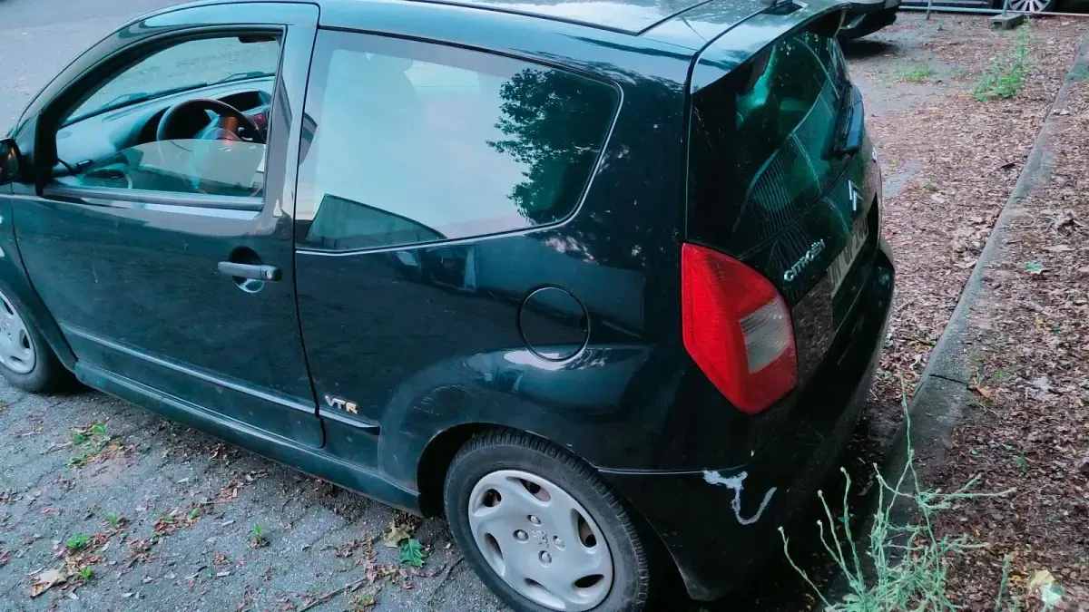 Gebraucht Citroën C2 75 PS (55 kW) 2007 Schwarz Kleinwagen