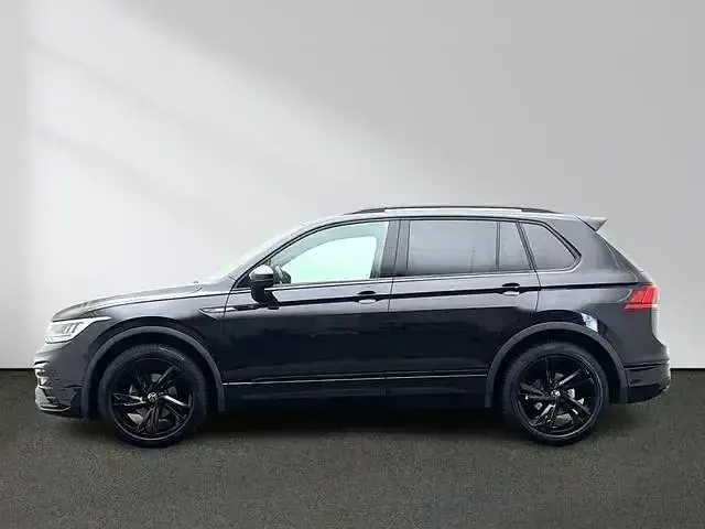 Gebraucht VW Tiguan Style 150 PS (110 kW) 2024 Schwarz SUV