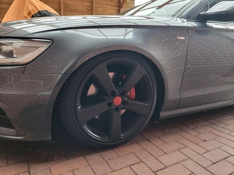 Grau Gebraucht 2011 Audi A6 S-Line Kombi | 11.250 € (Etwas zu teuer) - Bild 1/1