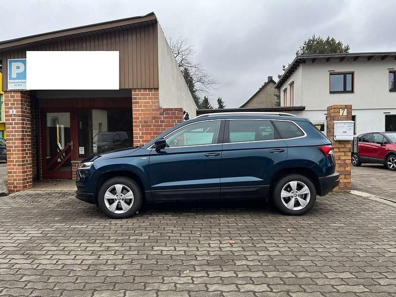 Gebraucht Skoda Karoq Drive 150 PS (110 kW) 2020 Lavablau metallic SUV
