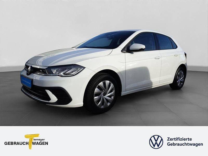 Weiß Gebraucht 2022 VW Polo Life Limousine | 17.960 € (Guter Preis) - Bild 1/4