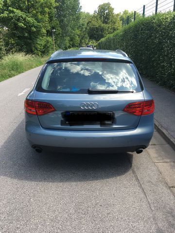 Gebraucht Audi A4 245 PS (180 kW) 2010 Blau metallic Kombi