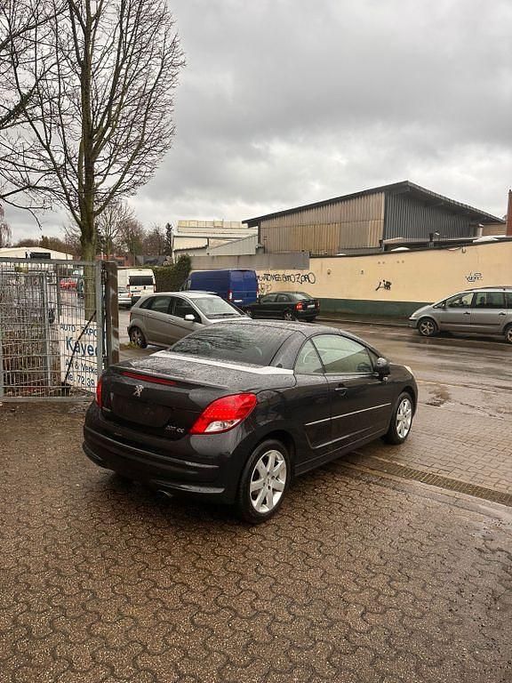 Gebraucht Peugeot 207 CC Platinum 120 PS (88 kW) 2011 Schwarz Cabrio