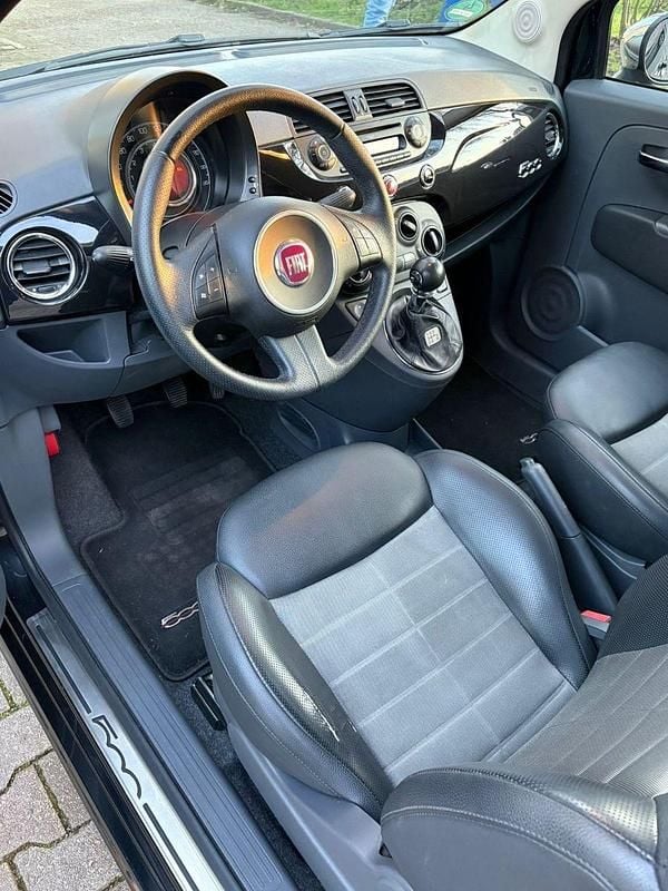 Gebraucht Fiat 500 69 PS (50 kW) 2011 Schwarz Kleinwagen