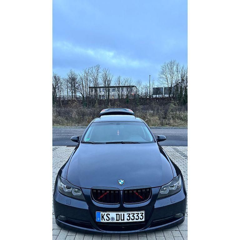 Blau Gebraucht 2006 BMW 325 Limousine | 4.999 € (Etwas zu teuer) - Bild 1/4