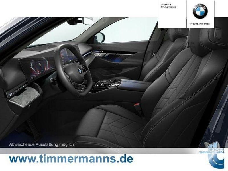 Gebraucht BMW 520 197 PS (144 kW) 2025 Carbon schwarz Kombi