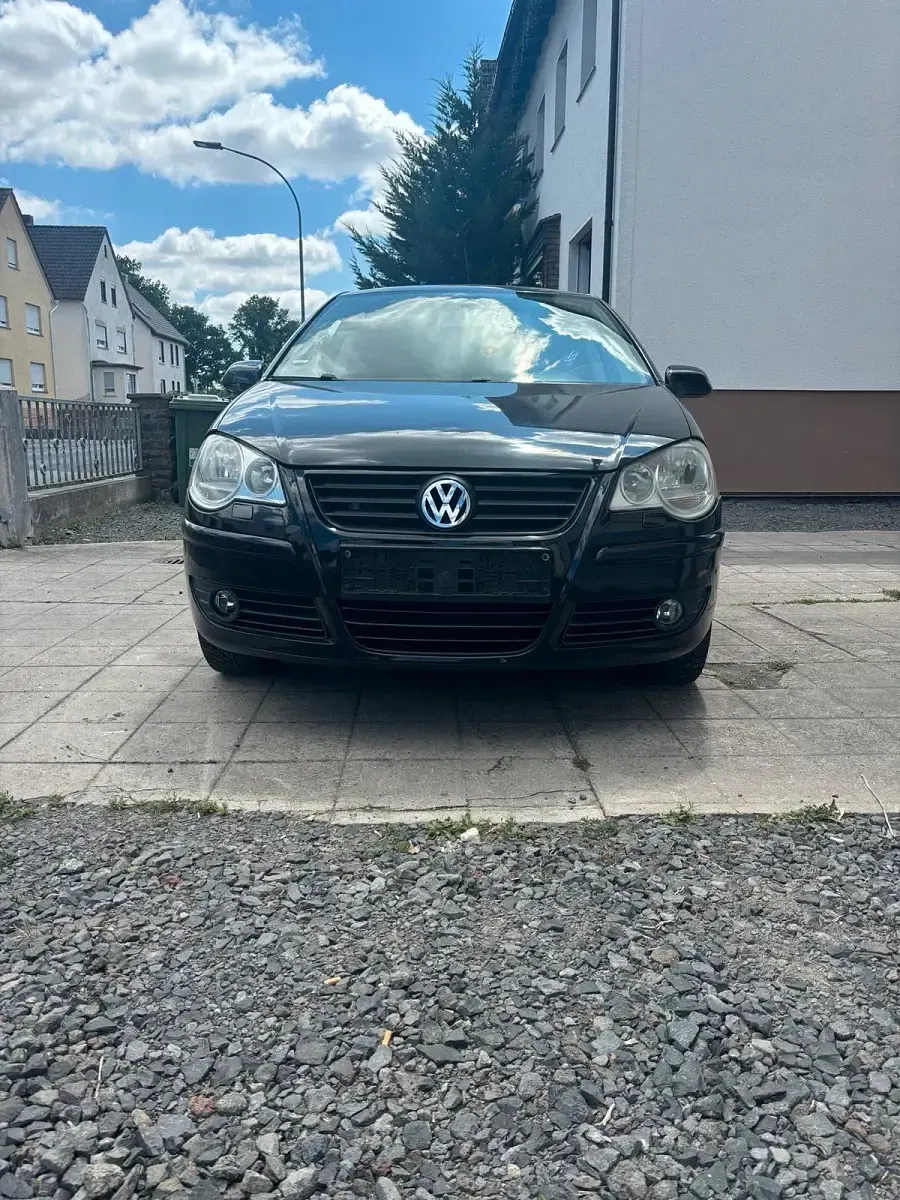 Gebraucht VW Polo 69 PS (50 kW) 2008 Schwarz Kleinwagen