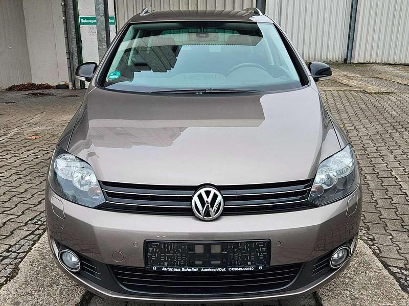 Gebraucht VW Golf VII Style 122 PS (89 kW) 2012 Braun Limousine