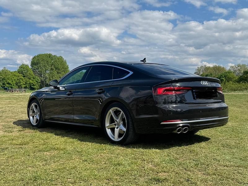 Gebraucht Audi A5 190 PS (139 kW) 2018 Schwarz Coupé