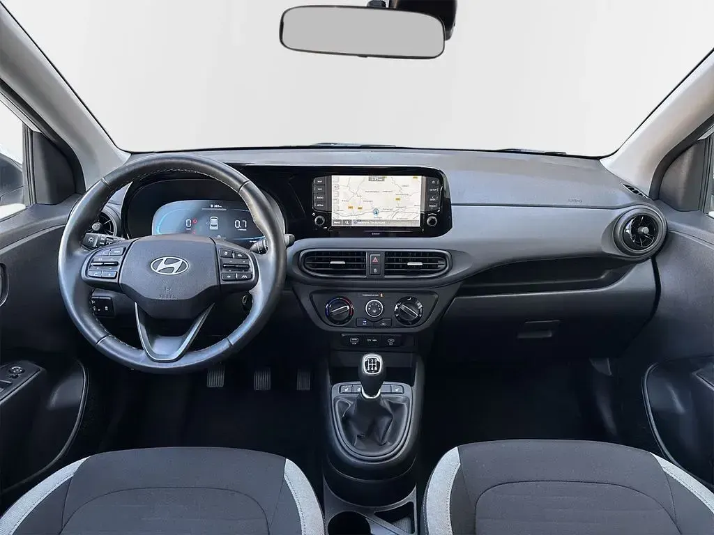 Gebraucht Hyundai i10 Trend 63 PS (46 kW) 2025 Weiss Kleinwagen