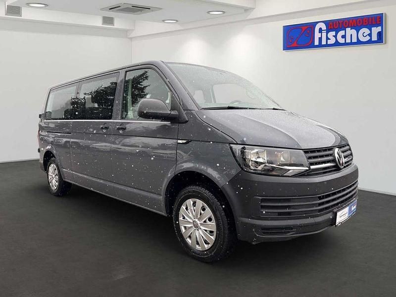 Gebraucht VW Transporter 102 PS (75 kW) 2018 Pure grey Van